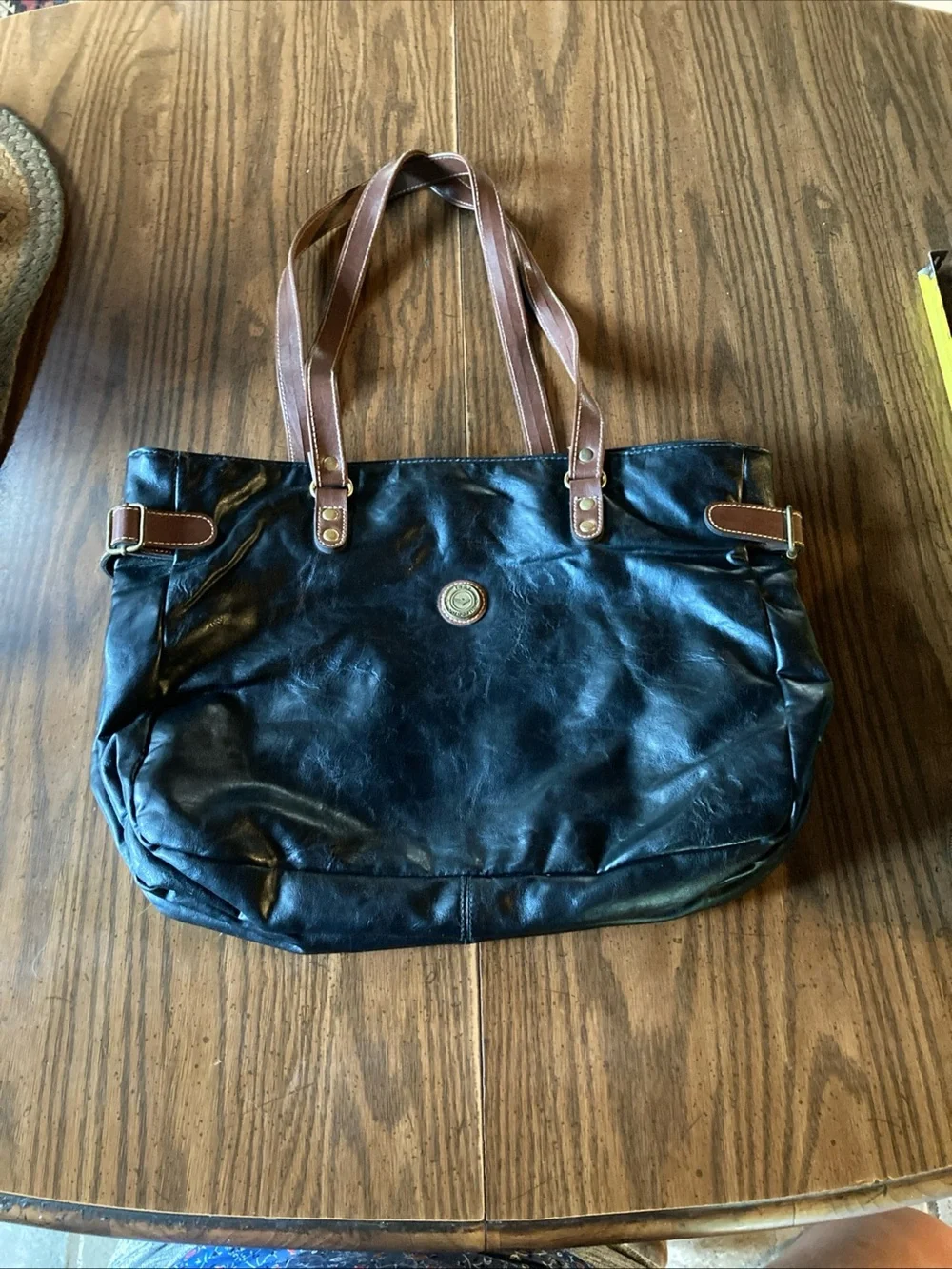 Intake 80-90s capezio Black Leather Tote hobo shoulder bag with Brown Straps